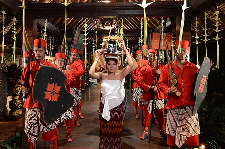 Royal Tugudom Dining Experience at Hotel Tugu Bali