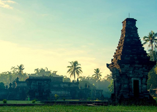 Experiences - Candi Penataran with Hotel Tugu Blitar